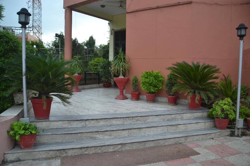 Hotel Shrinath Palace Orchha Exterior foto