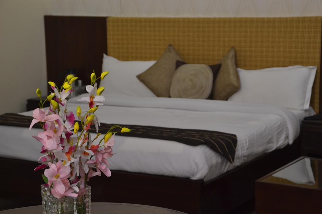 Hotel Shrinath Palace Orchha Quarto foto